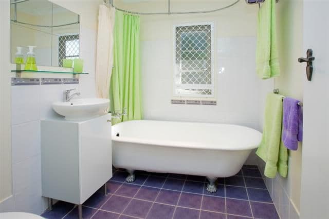 21 Oxley Drive, HOLLAND PARK QLD 4121, Holland Park - Thumbnail 6