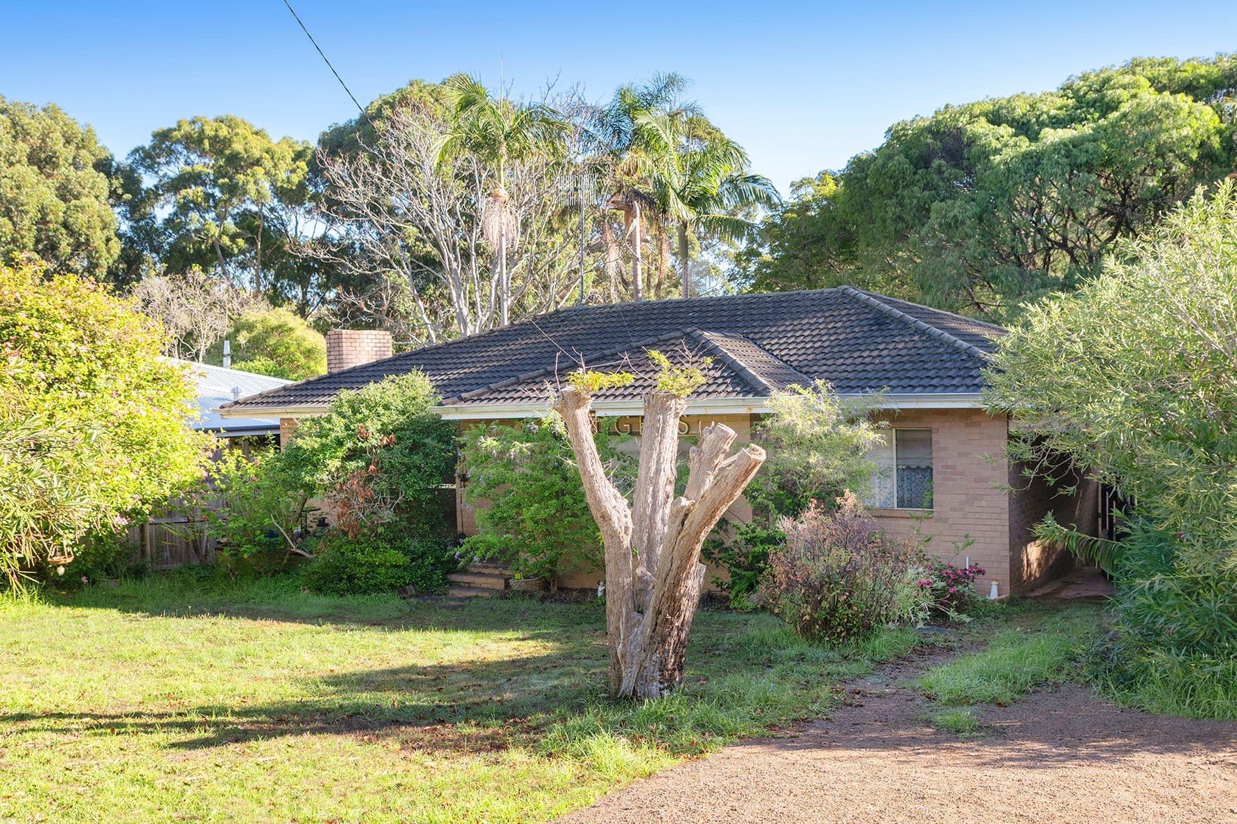 8 Higgins Street, Margaret River WA 6285, Margaret River - Image 1