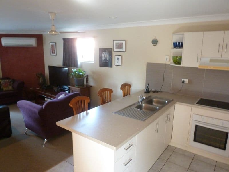 63 Shakespeare Street, MACKAY QLD 4740, East Mackay - Thumbnail 4