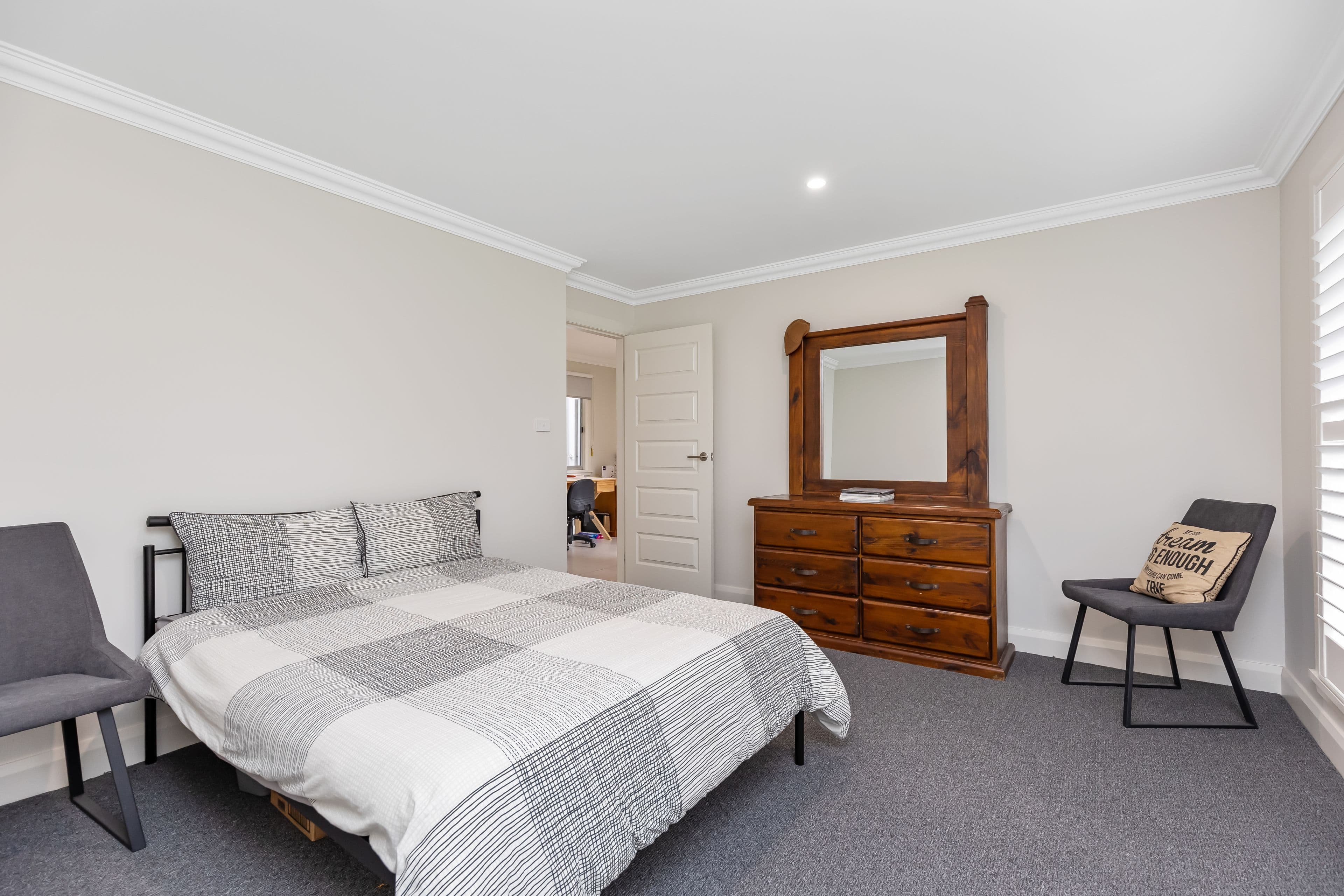 10 Mirrool Street South, Coolamon NSW 2701, Coolamon - Thumbnail 8