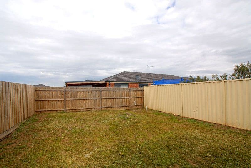 337 Hogans Road, TARNEIT VIC 3029, Tarneit - Thumbnail 4