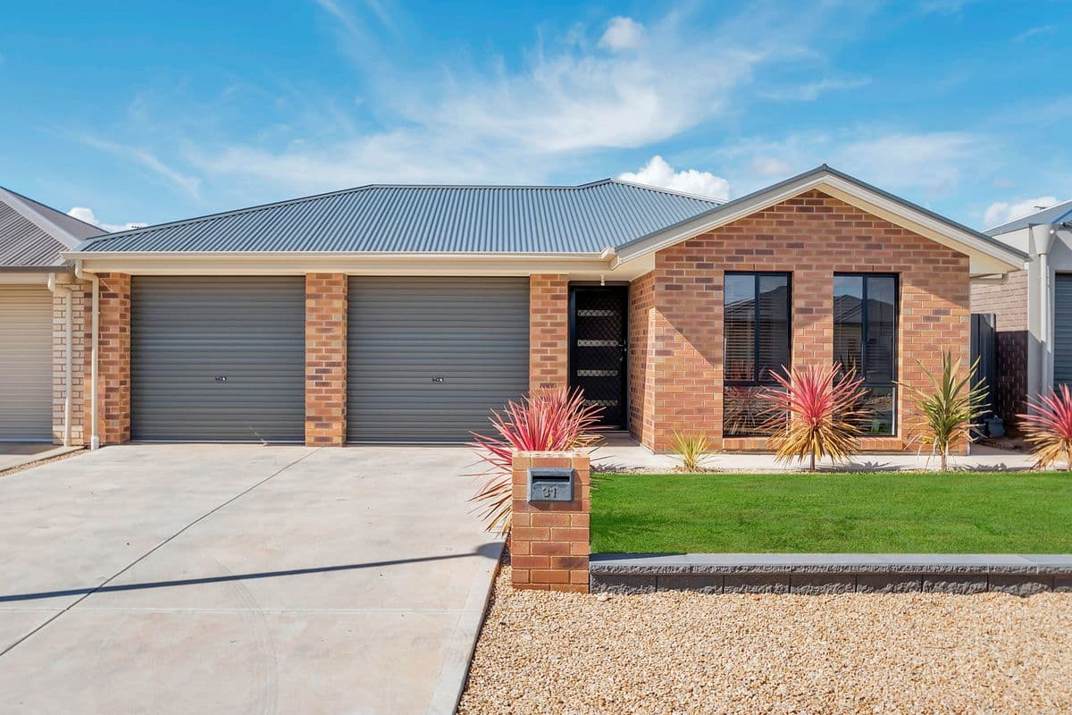 31 Carbone Drive, Munno Para West SA 5115, Munno Para West - Image 1