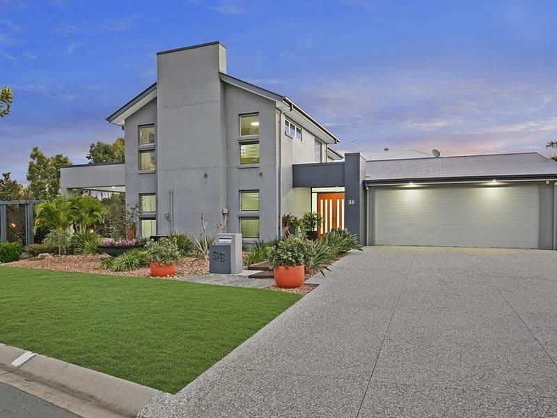 38 Nicklaus Parade, North Lakes QLD 4509, North Lakes - Thumbnail 5