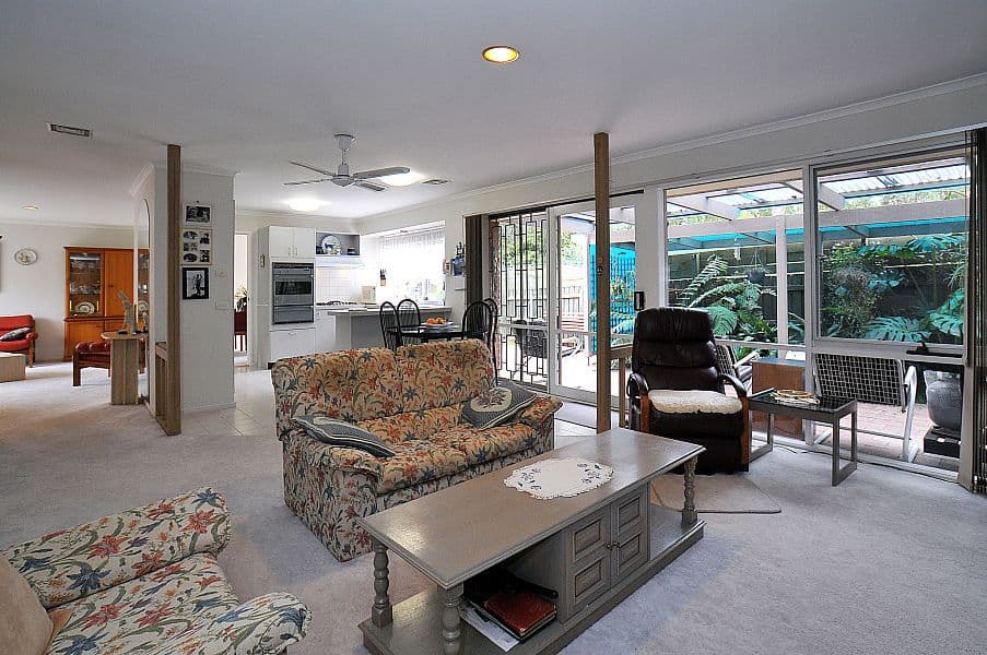 5 Village Walk, VERMONT SOUTH VIC 3133, Vermont South - Thumbnail 6
