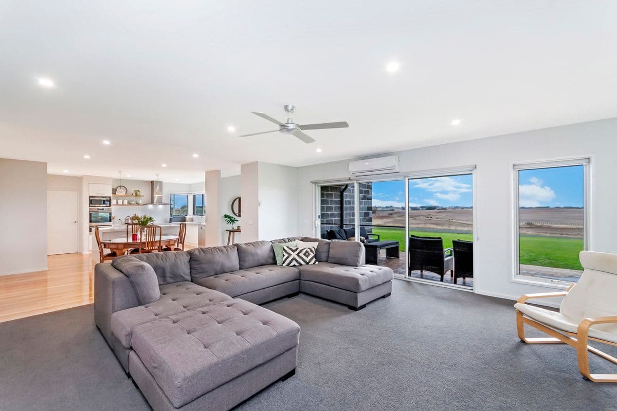 630 Hopkins Point Road, Allansford VIC 3277, Allansford - Thumbnail 3