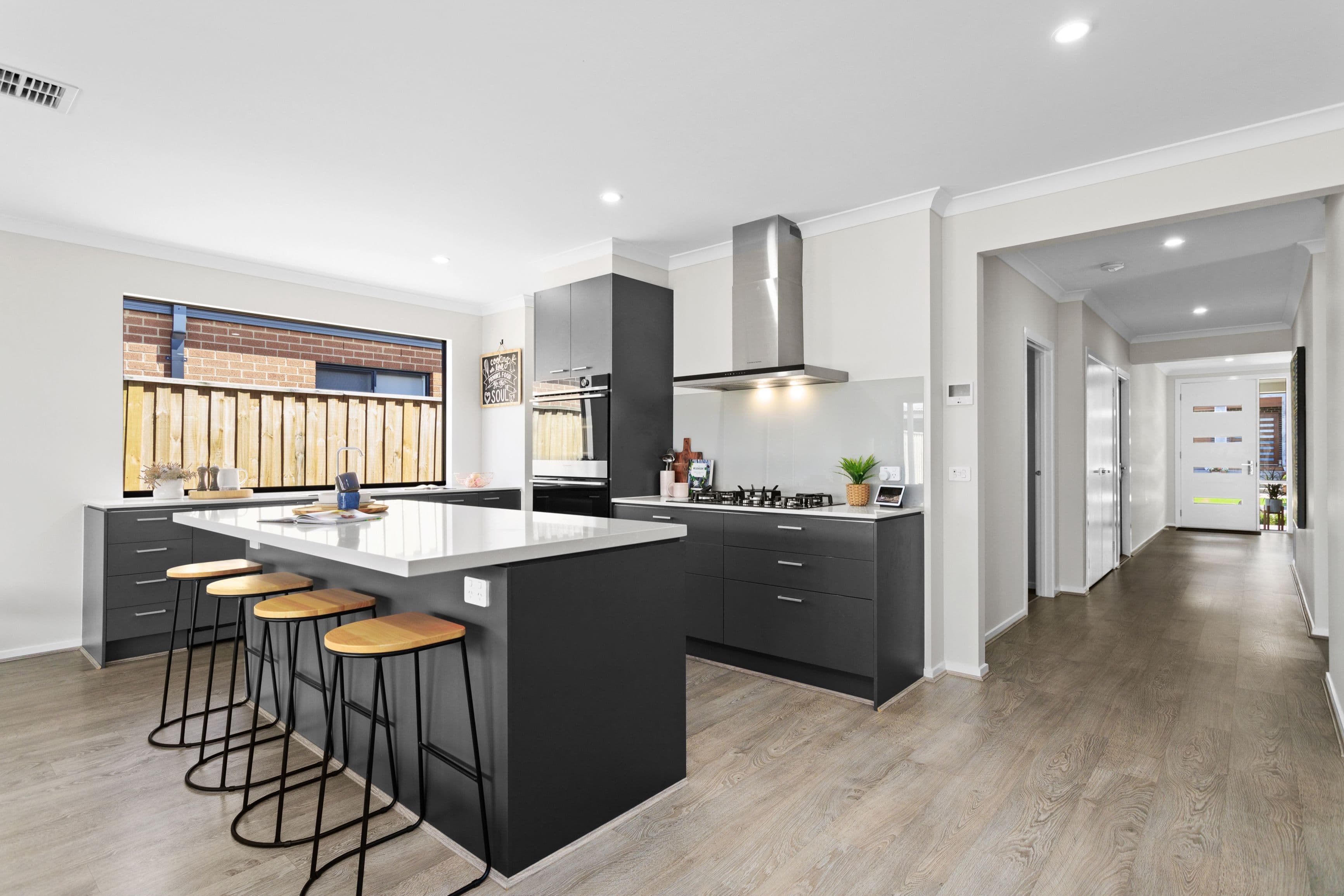 7 Dynan Street, Mernda VIC 3754, Mernda - Thumbnail 2