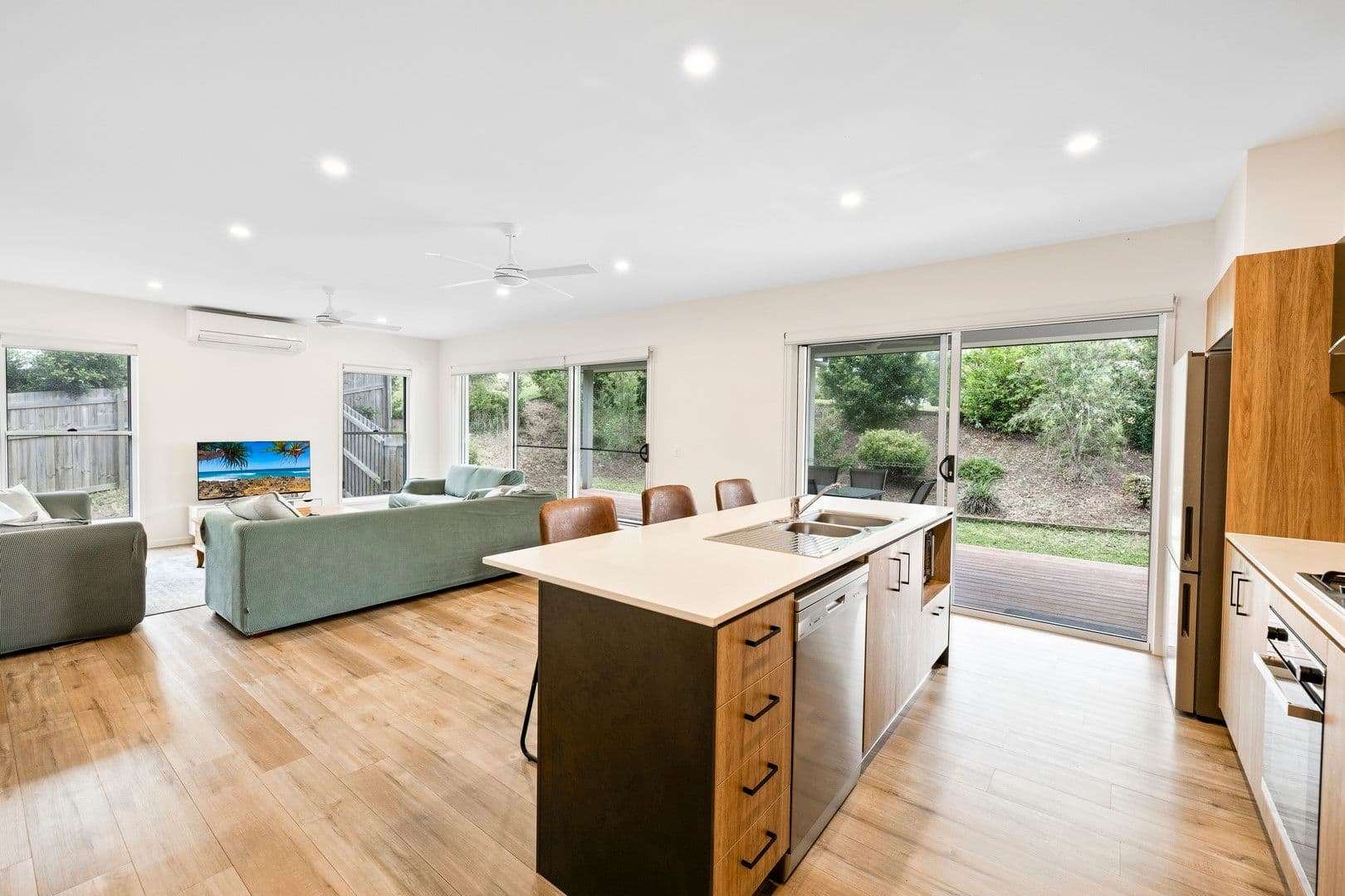42 Citron Place, Palmwoods QLD 4555, Palmwoods - Thumbnail 4