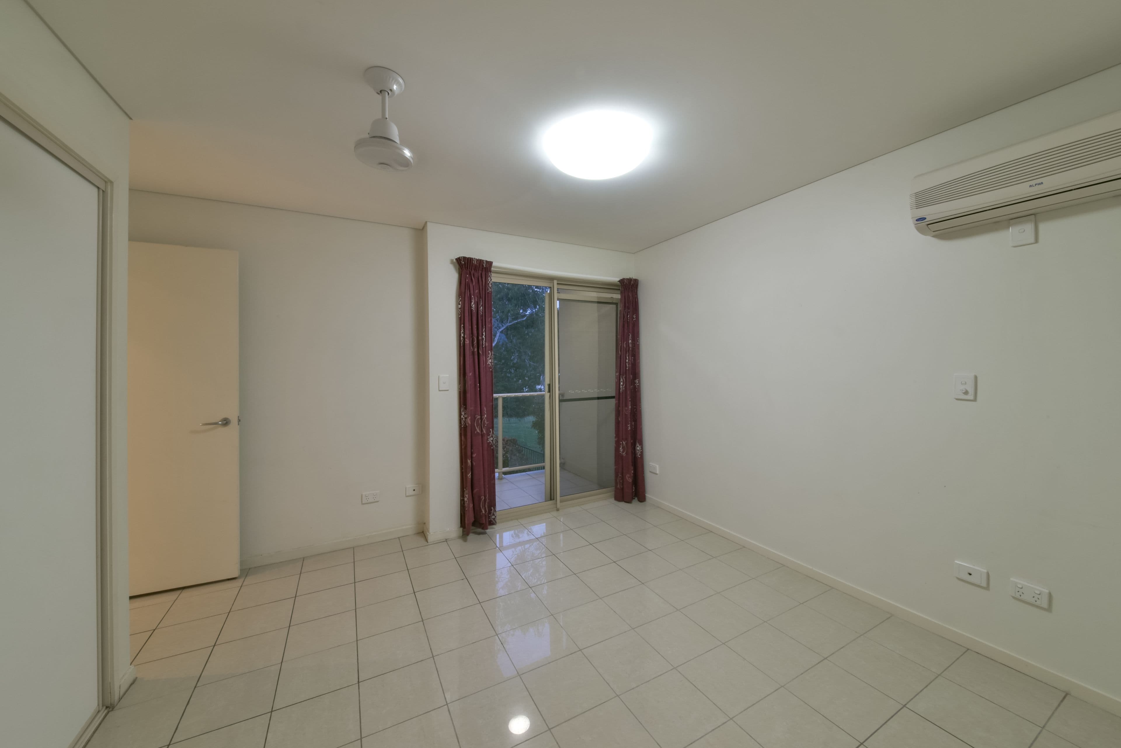 10 Hermitage Drive, Airlie Beach QLD 4802, Airlie Beach - Thumbnail 8