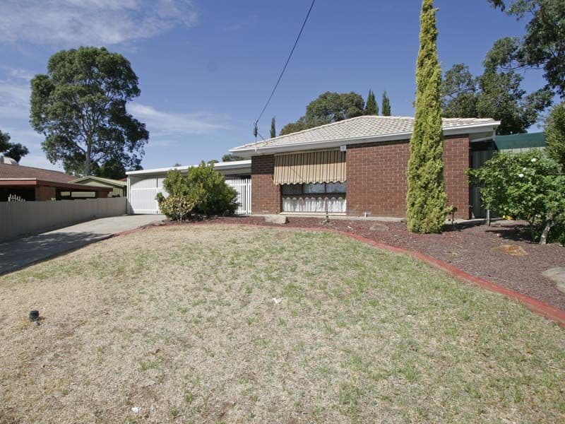 32 Desmond Road, HACKHAM SA 5163, Hackham - Image 1