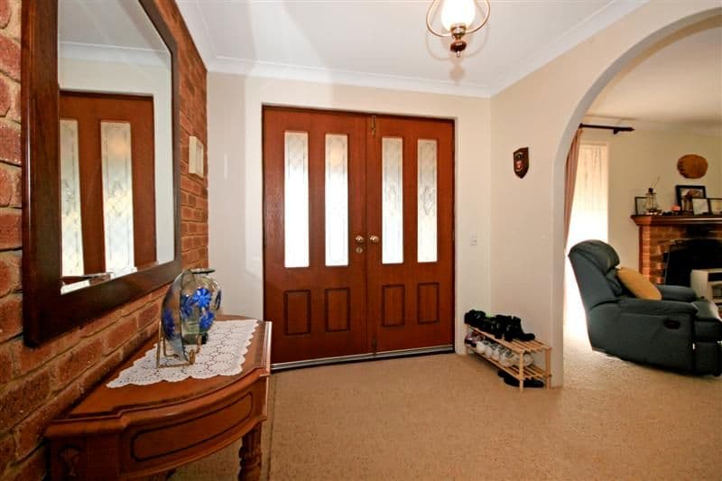 13 Gunbar Way, KALAMUNDA WA 6076, Kalamunda - Thumbnail 5