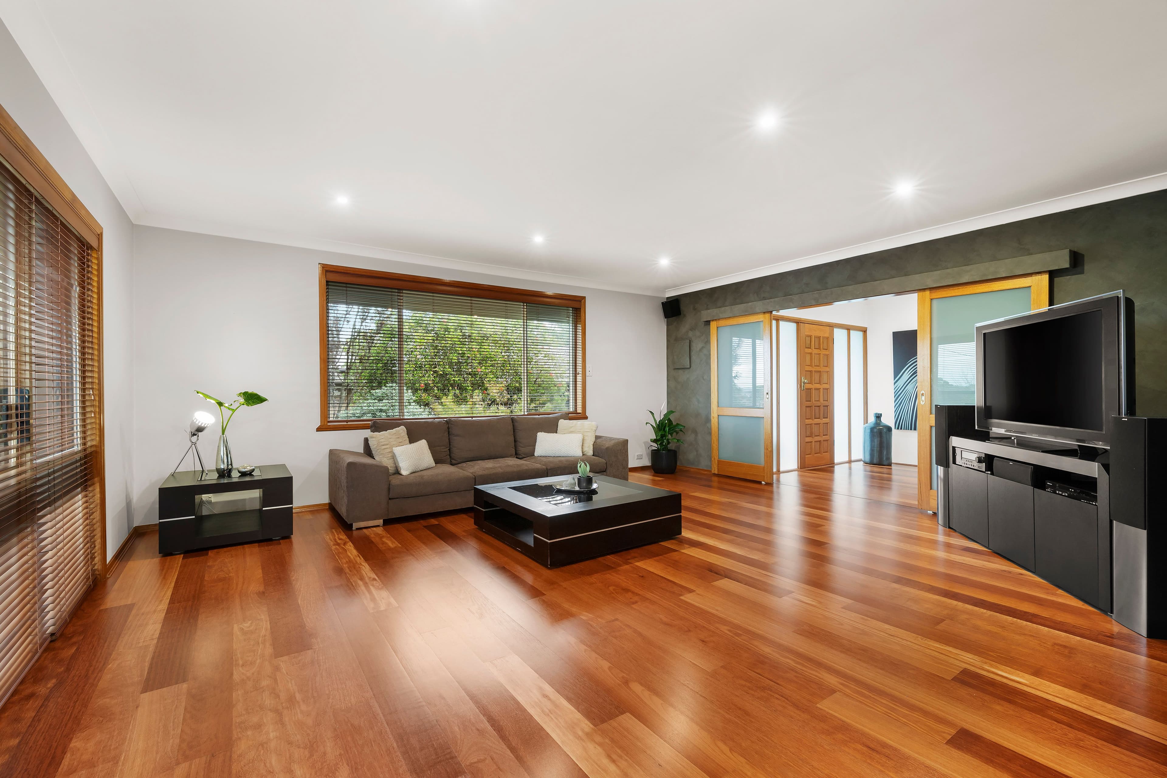 33 Highview Crescent, Macleod VIC 3085, Macleod - Thumbnail 4