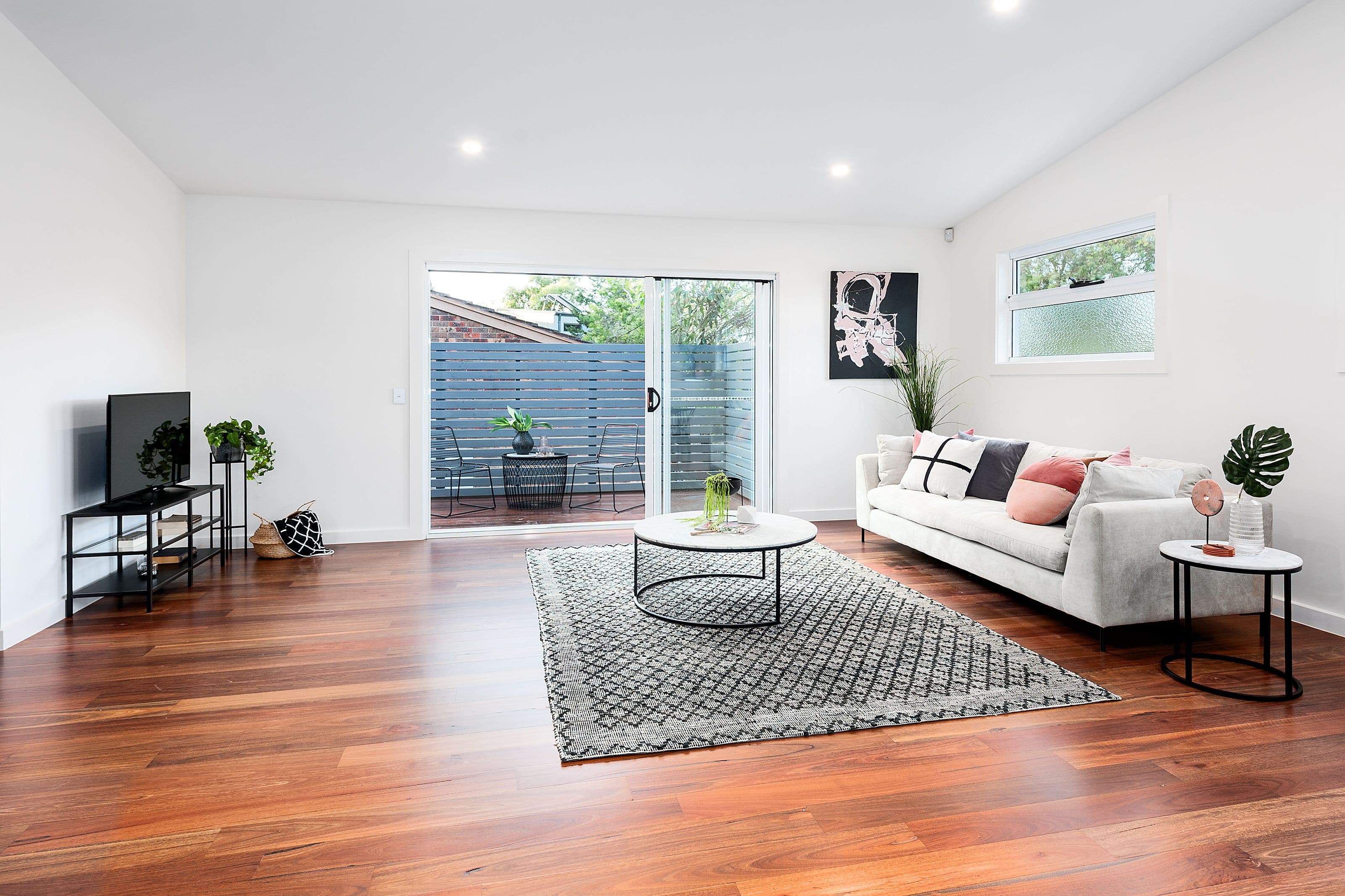12 Adam Crescent, Montmorency VIC 3094, Montmorency - Thumbnail 2