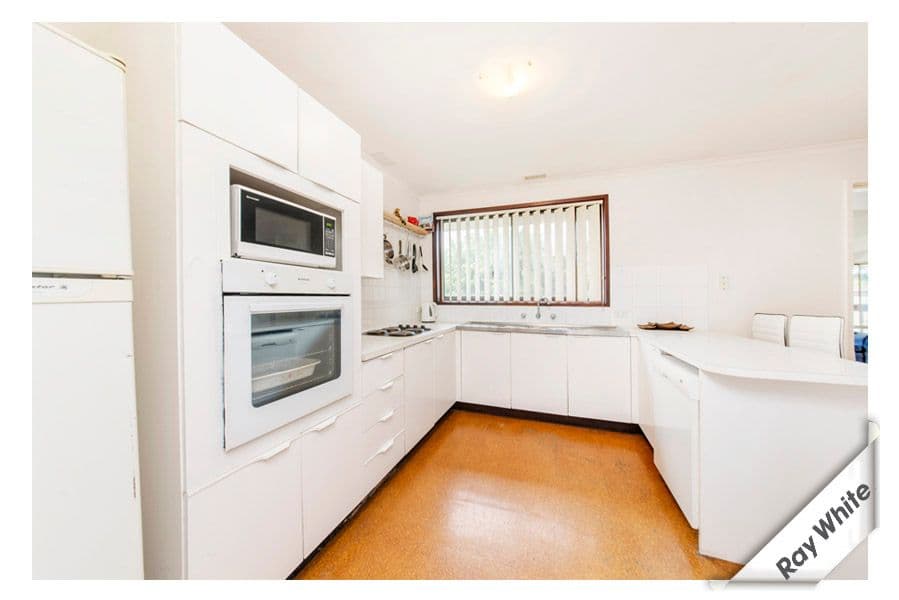 8 Oldfield Circuit, Kambah ACT 2902, Kambah - Thumbnail 2