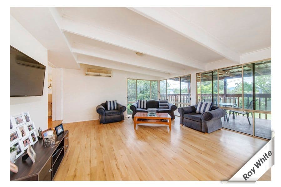 8 Oldfield Circuit, Kambah ACT 2902, Kambah - Thumbnail 7