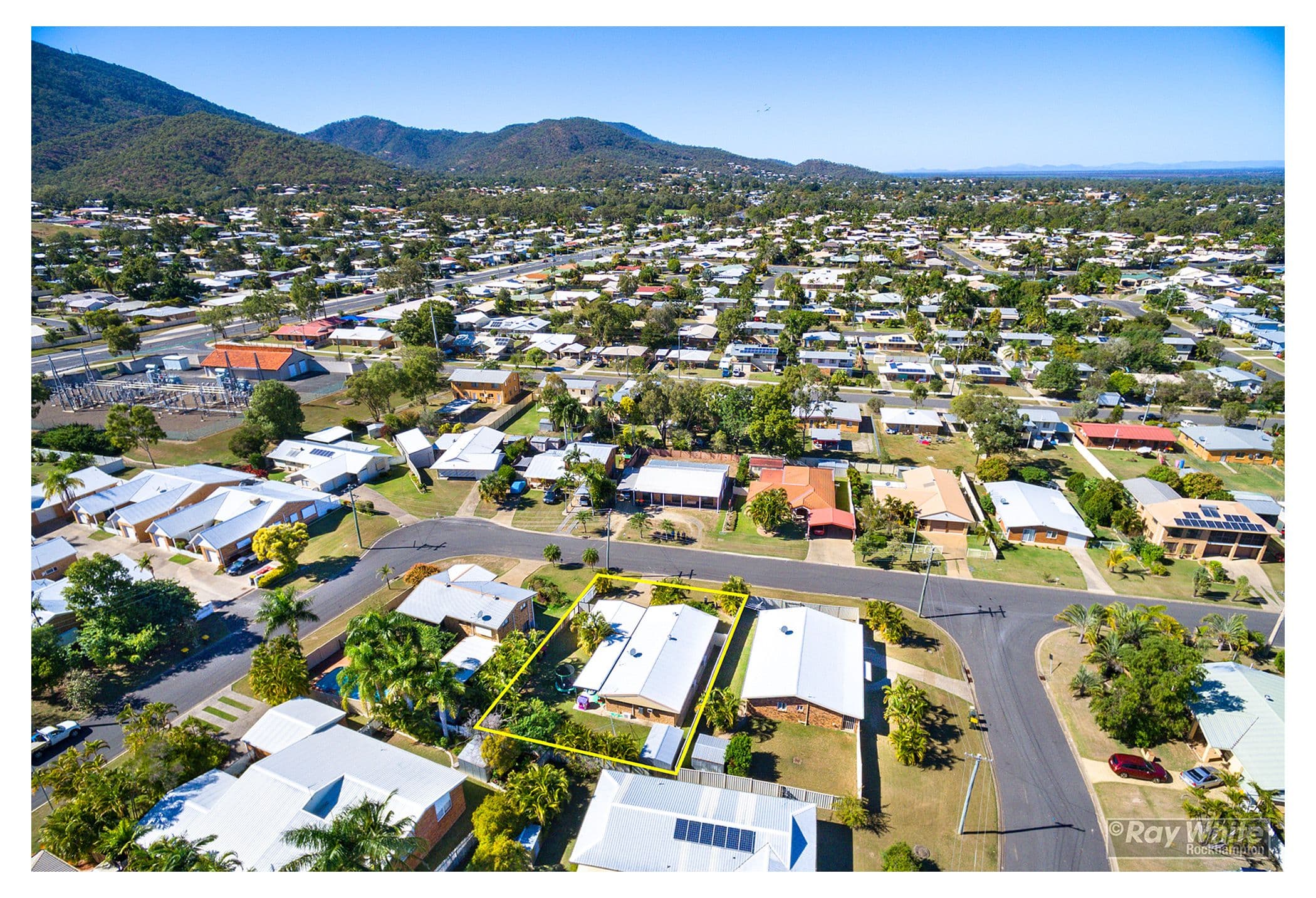 12 Kingfisher Parade, Norman Gardens QLD 4701, Norman Gardens - Thumbnail 4