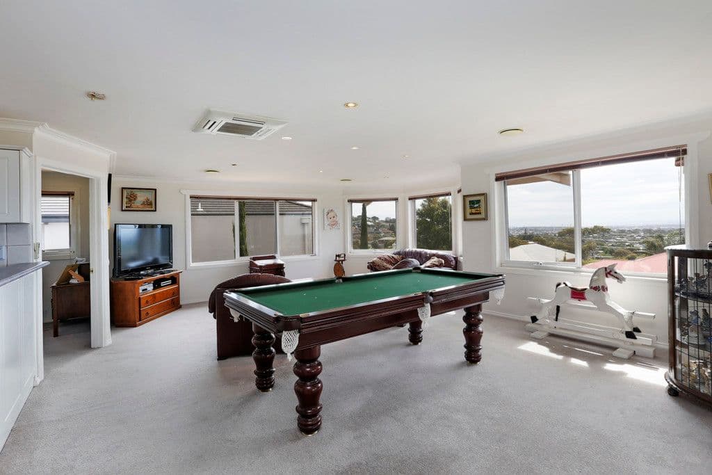 9 St Gabriel Place, Highton VIC 3216, Highton - Thumbnail 5
