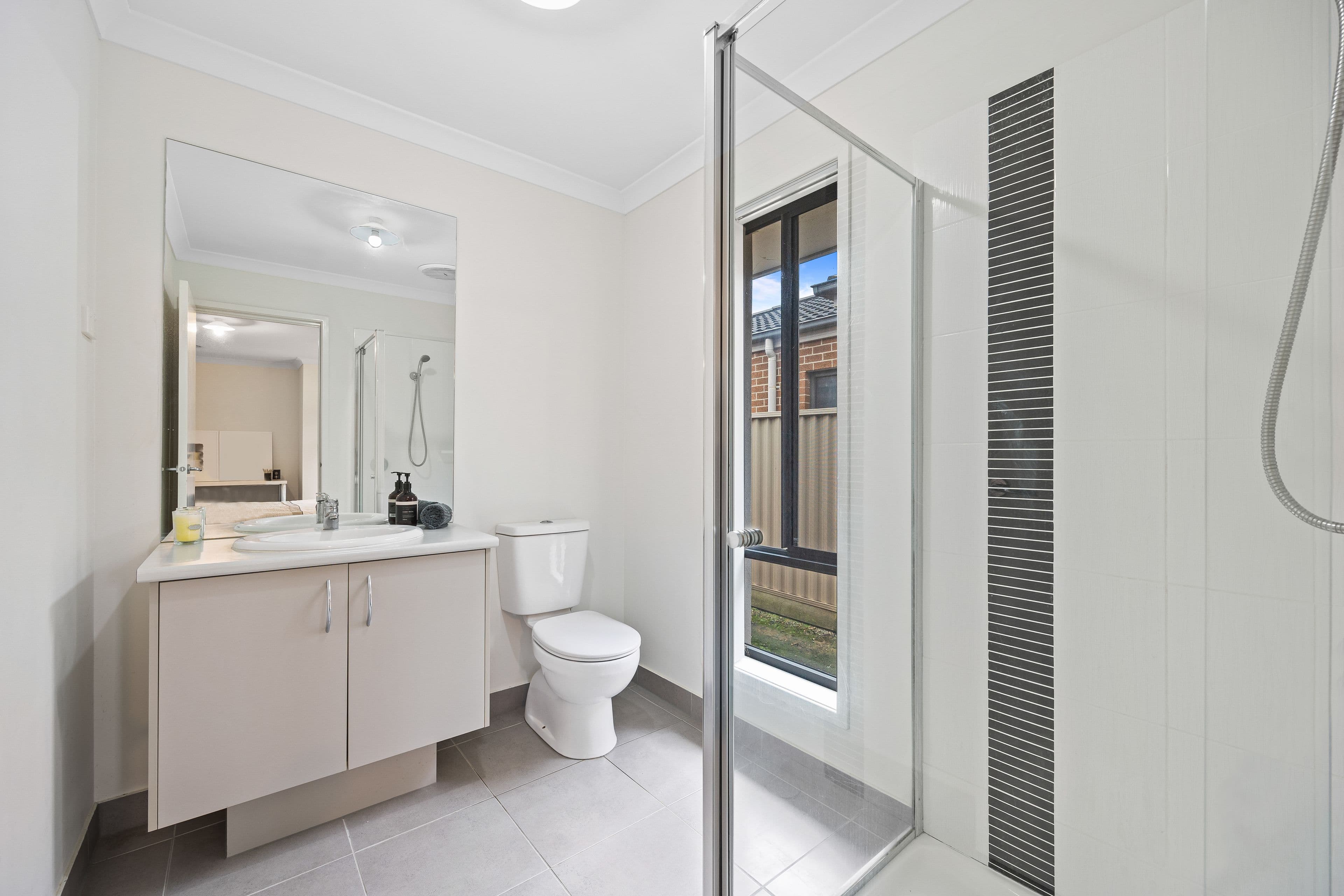 15 Echo Place, Alfredton VIC 3350, Alfredton - Thumbnail 3