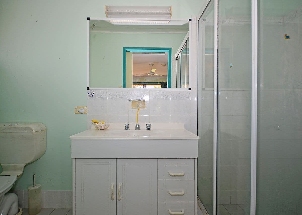 43 Bunker Avenue, URRAWEEN QLD 4655, Urraween - Thumbnail 6