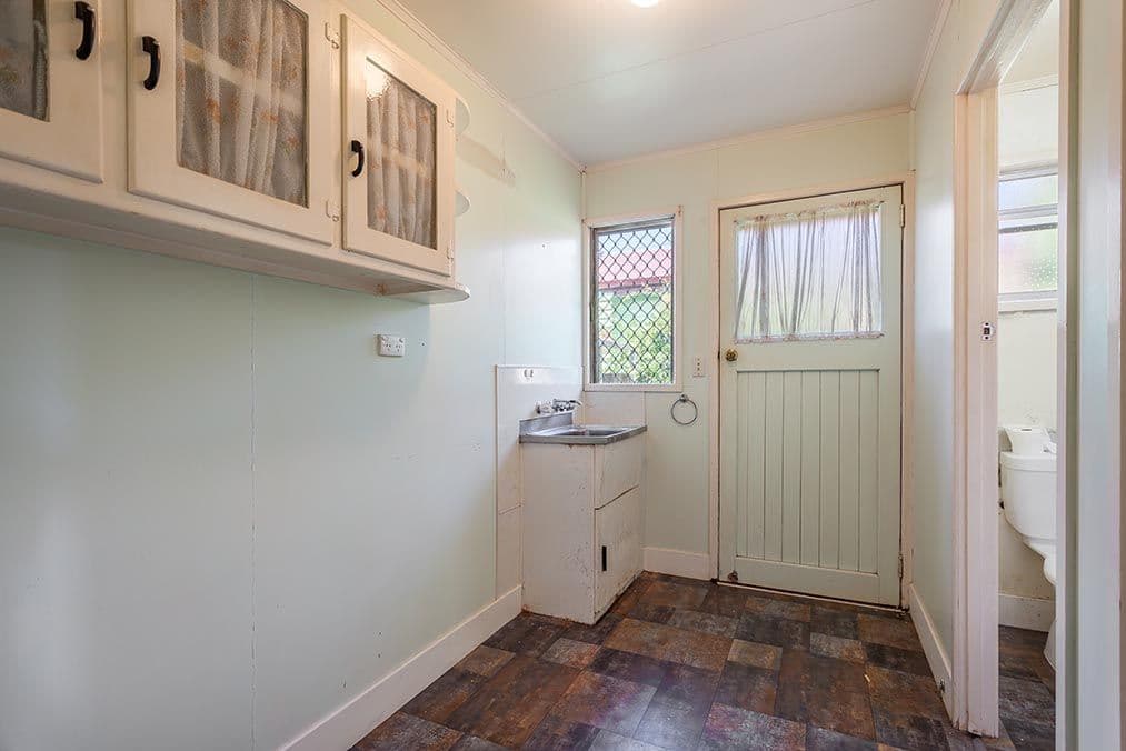 56 Weetwood Street, Newtown QLD 4350, Newtown - Thumbnail 8