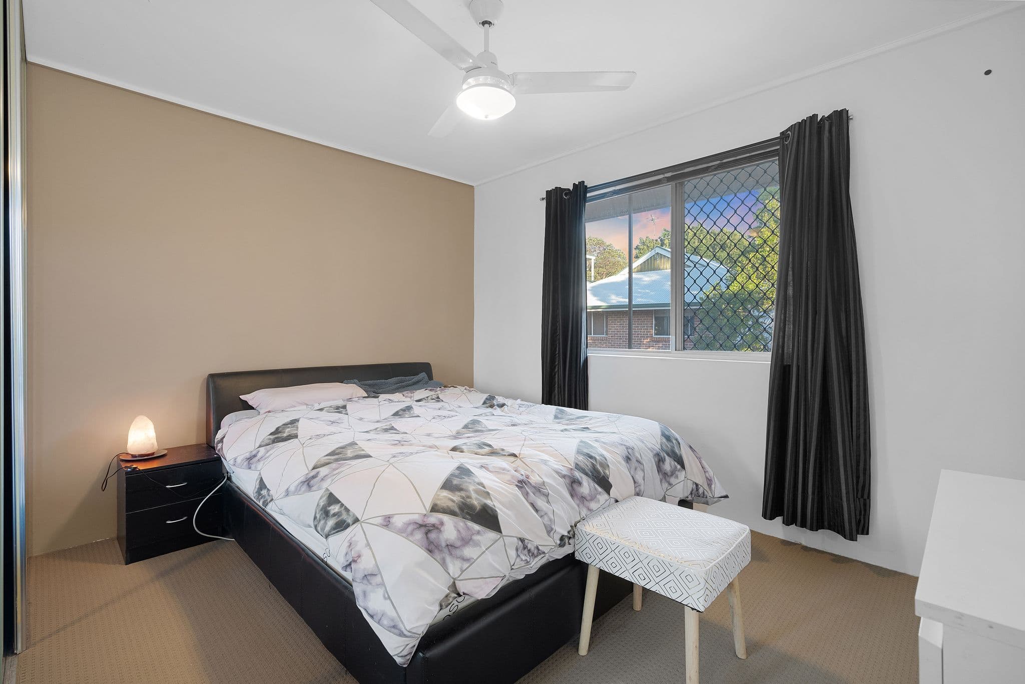 58 Crest Street, Mount Gravatt East QLD 4122, Mount Gravatt East - Thumbnail 3