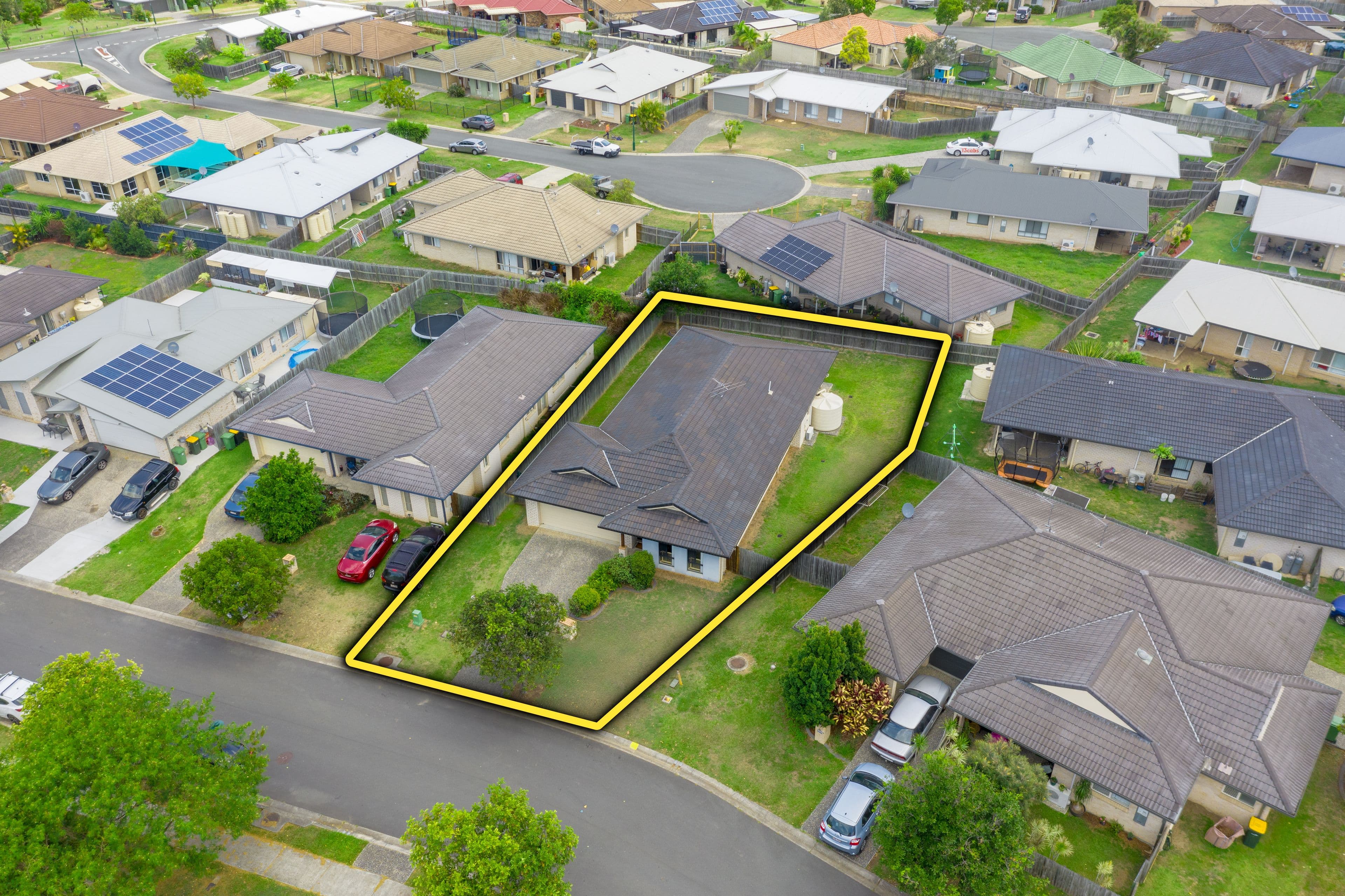 49 Sunflower Crescent, Upper Caboolture QLD 4510, Upper Caboolture - Thumbnail 7