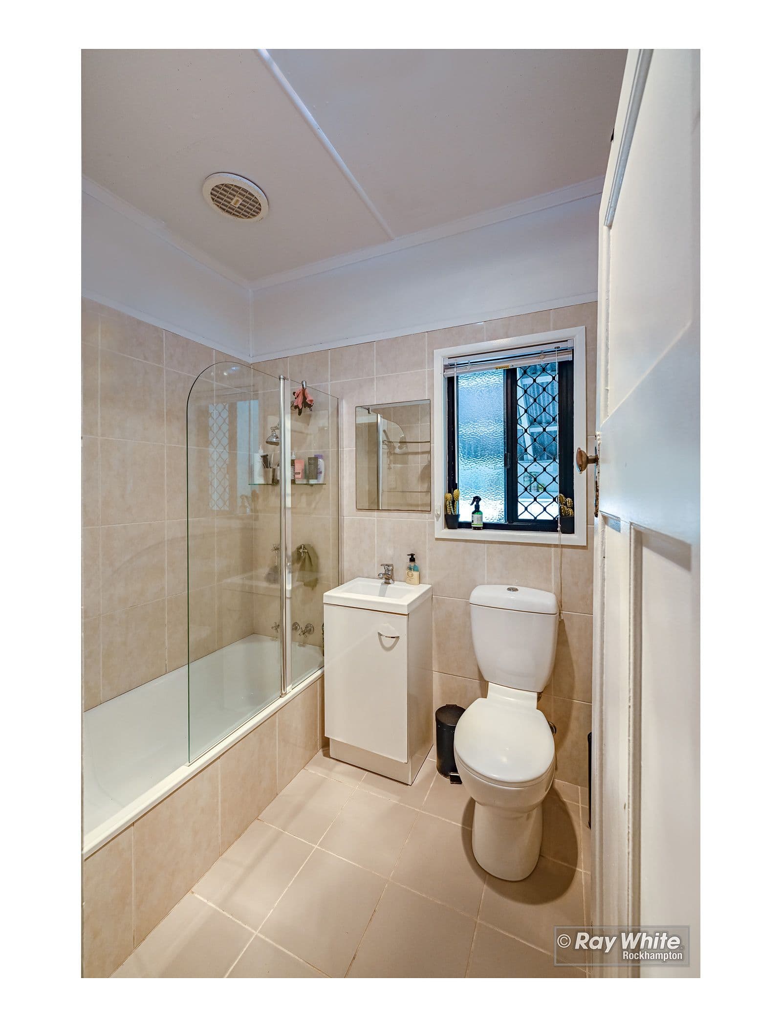 229 Skardon Street, Berserker QLD 4701, Berserker - Thumbnail 4