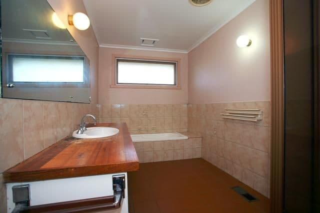 1 KENWOOD Crescent, RINGWOOD VIC 3134, Ringwood - Thumbnail 4