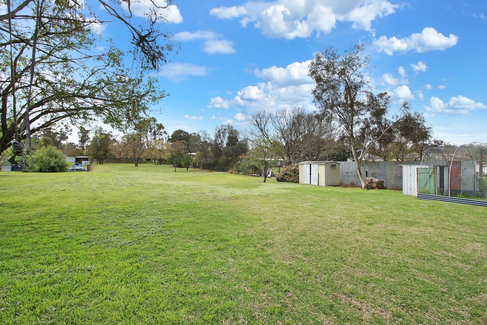 6 Kennedy Street, Howlong NSW 2643, Howlong - Thumbnail 2