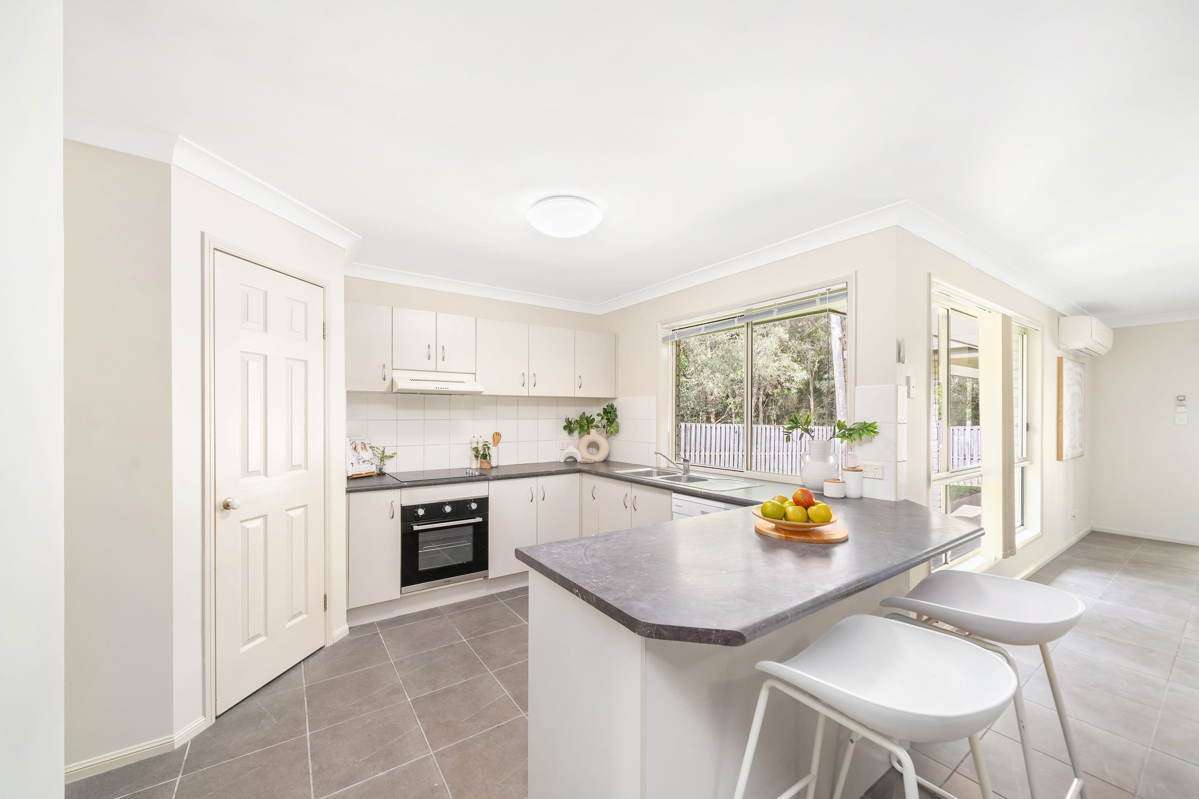 66 Willaroo Avenue, Woronora Heights, Woronora Heights - Thumbnail 5