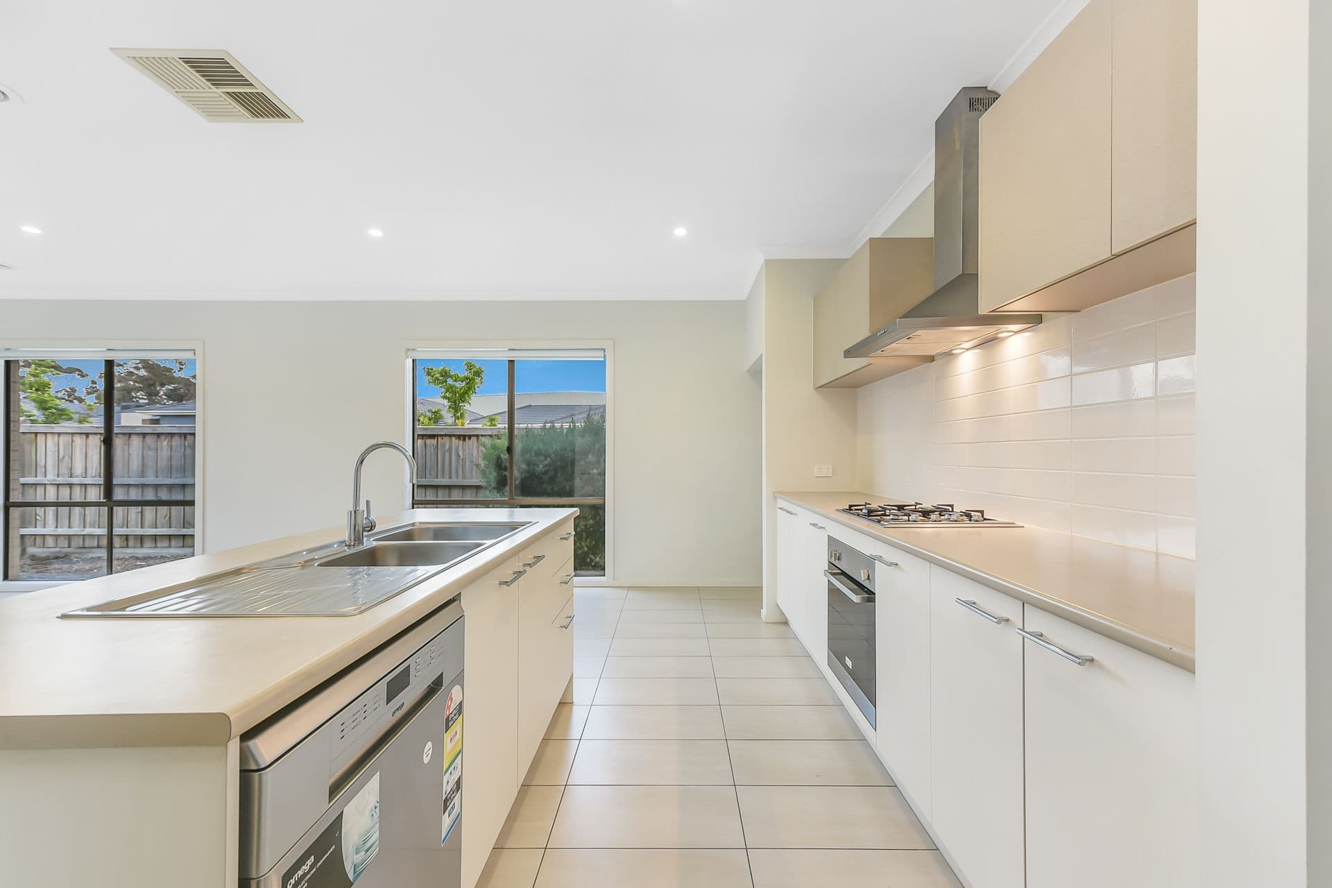 183 Westwood Boulevard, Keysborough VIC 3173, Keysborough - Thumbnail 5