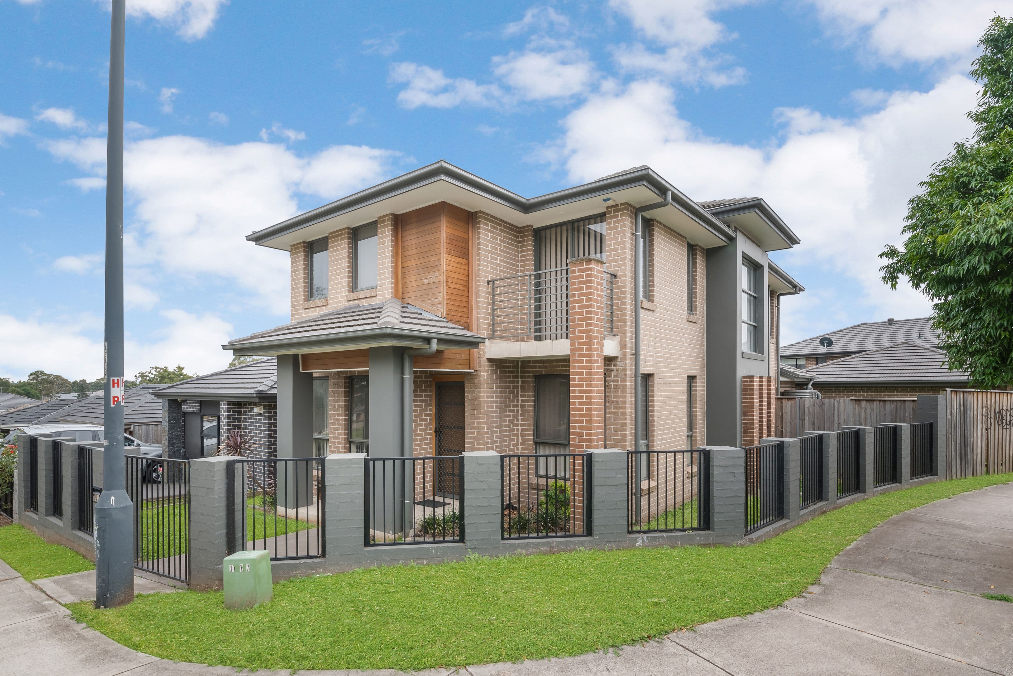 1 Macedon Street, Minto NSW 2566, Minto - Thumbnail 2
