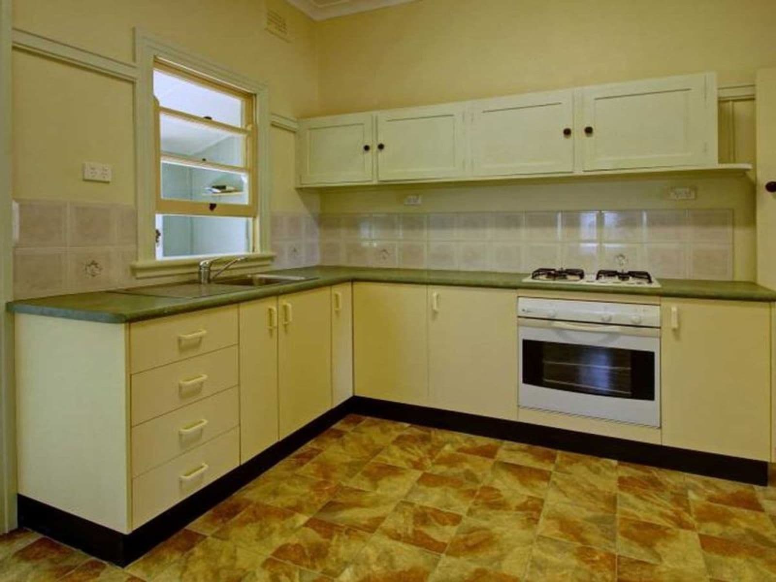 50 Stapleton Ave, Casino - Thumbnail 5