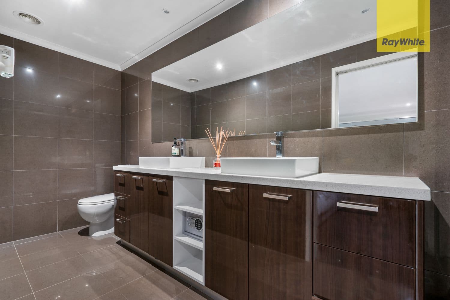 45 Allenby Road, Hillside VIC 3037, Hillside - Thumbnail 5