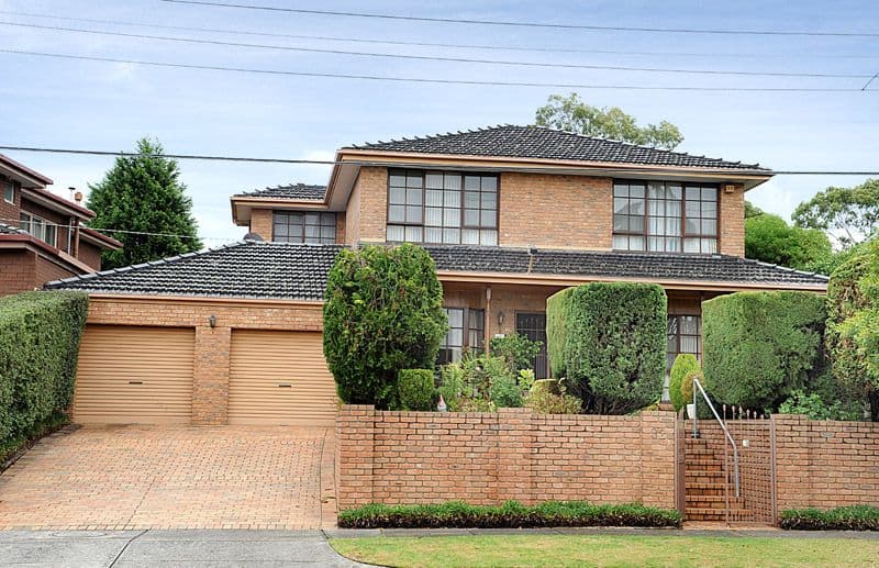 32 Remington Drive, GLEN WAVERLEY VIC 3150, Glen Waverley - Image 1