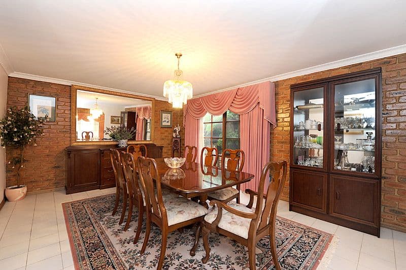 32 Remington Drive, GLEN WAVERLEY VIC 3150, Glen Waverley - Thumbnail 5
