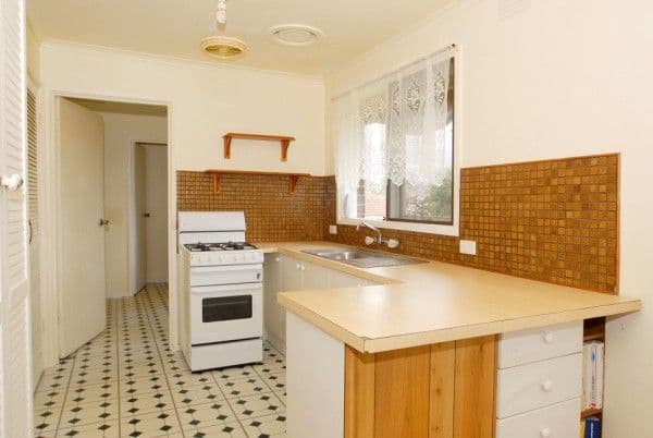 49 Beresford Street, PROSTON, QLD, 4613, Proston - Thumbnail 2