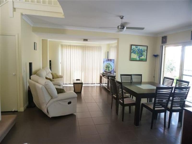 3 Fortuna Place, Parkwood QLD 4214, Parkwood - Thumbnail 3