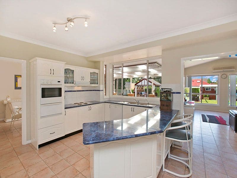 8 Albert Avenue, SYLVANIA NSW 2224, Sylvania - Thumbnail 5