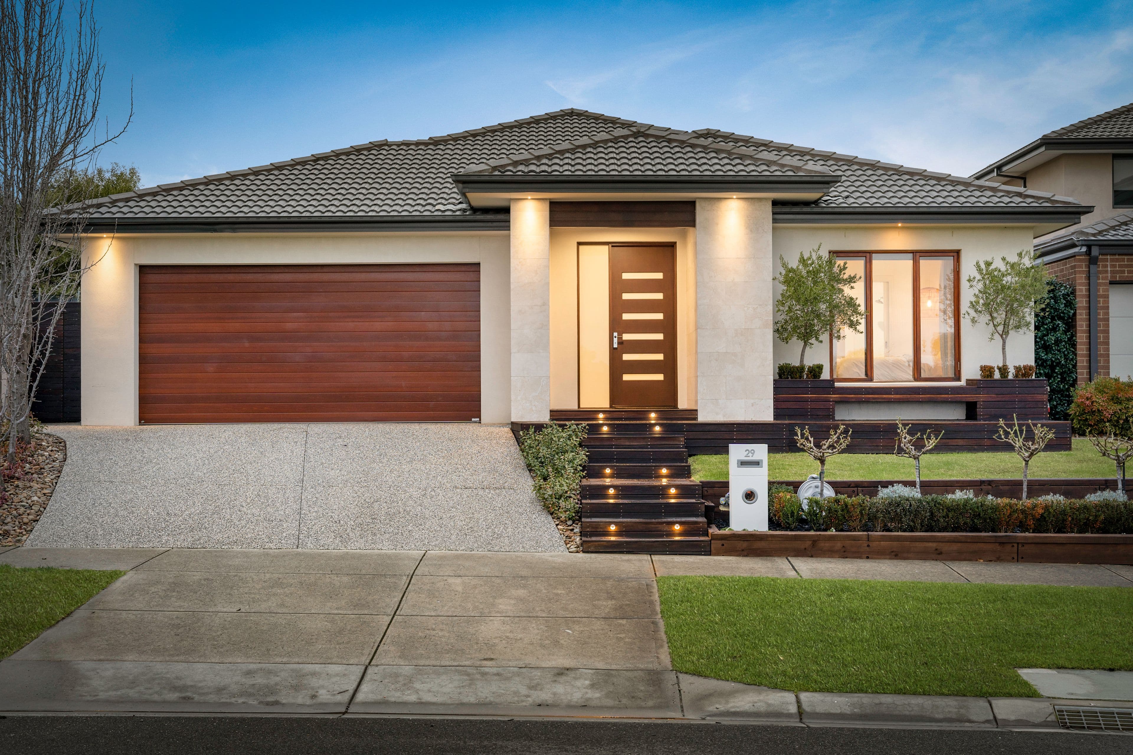 9 Myrtle Avenue, Warwick - Image 1
