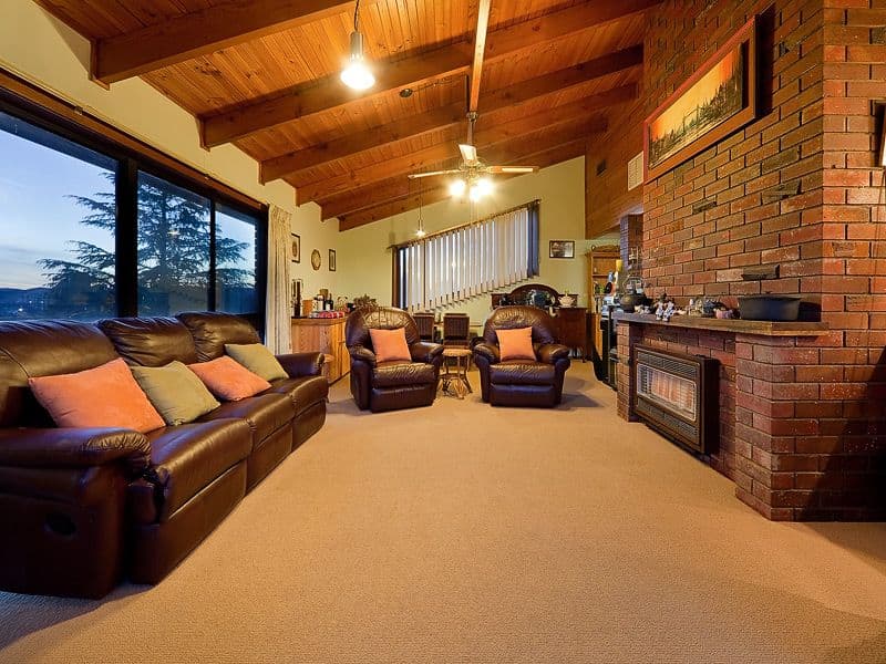 38 Mountain View Drive, LAVINGTON NSW 2641, Lavington - Thumbnail 2
