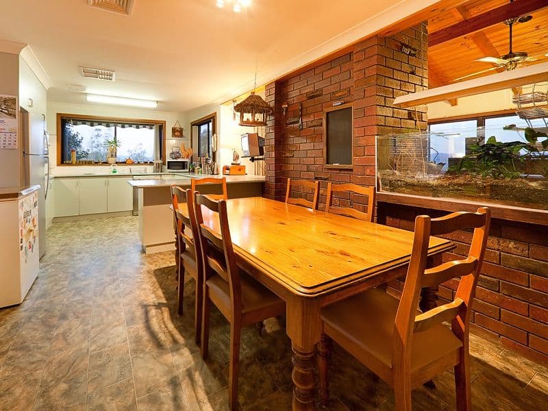 38 Mountain View Drive, LAVINGTON NSW 2641, Lavington - Thumbnail 6