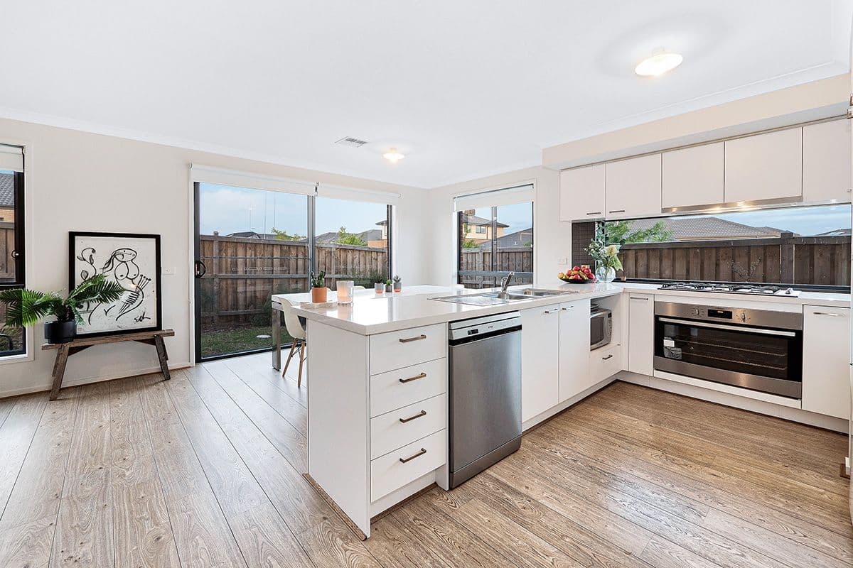 17 Pump House Crescent, Clyde VIC 3978, Clyde - Thumbnail 4