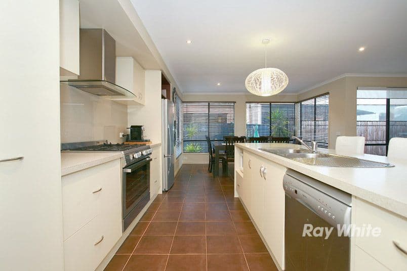22 Melington Drive, Lyndhurst VIC 3975, Lyndhurst - Thumbnail 8
