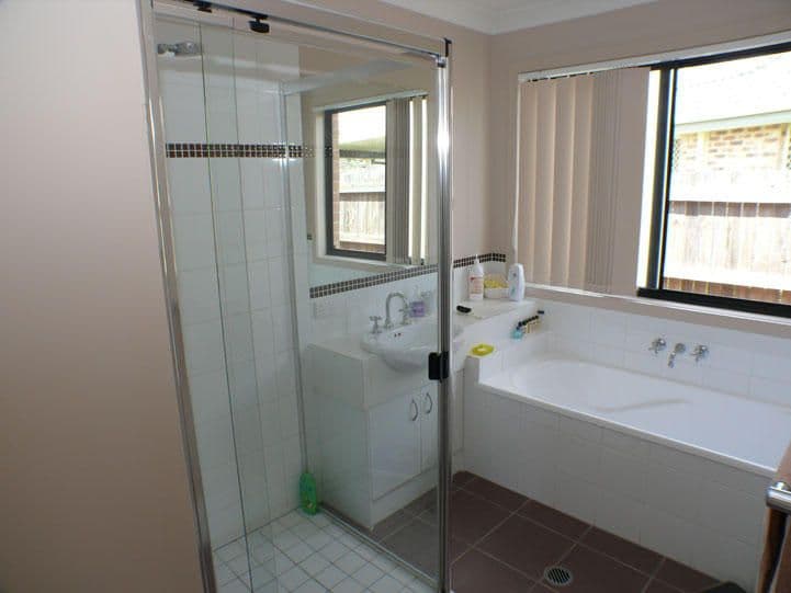 28 Collins Street, COLLINGWOOD PARK QLD 4301, Collingwood Park - Thumbnail 5