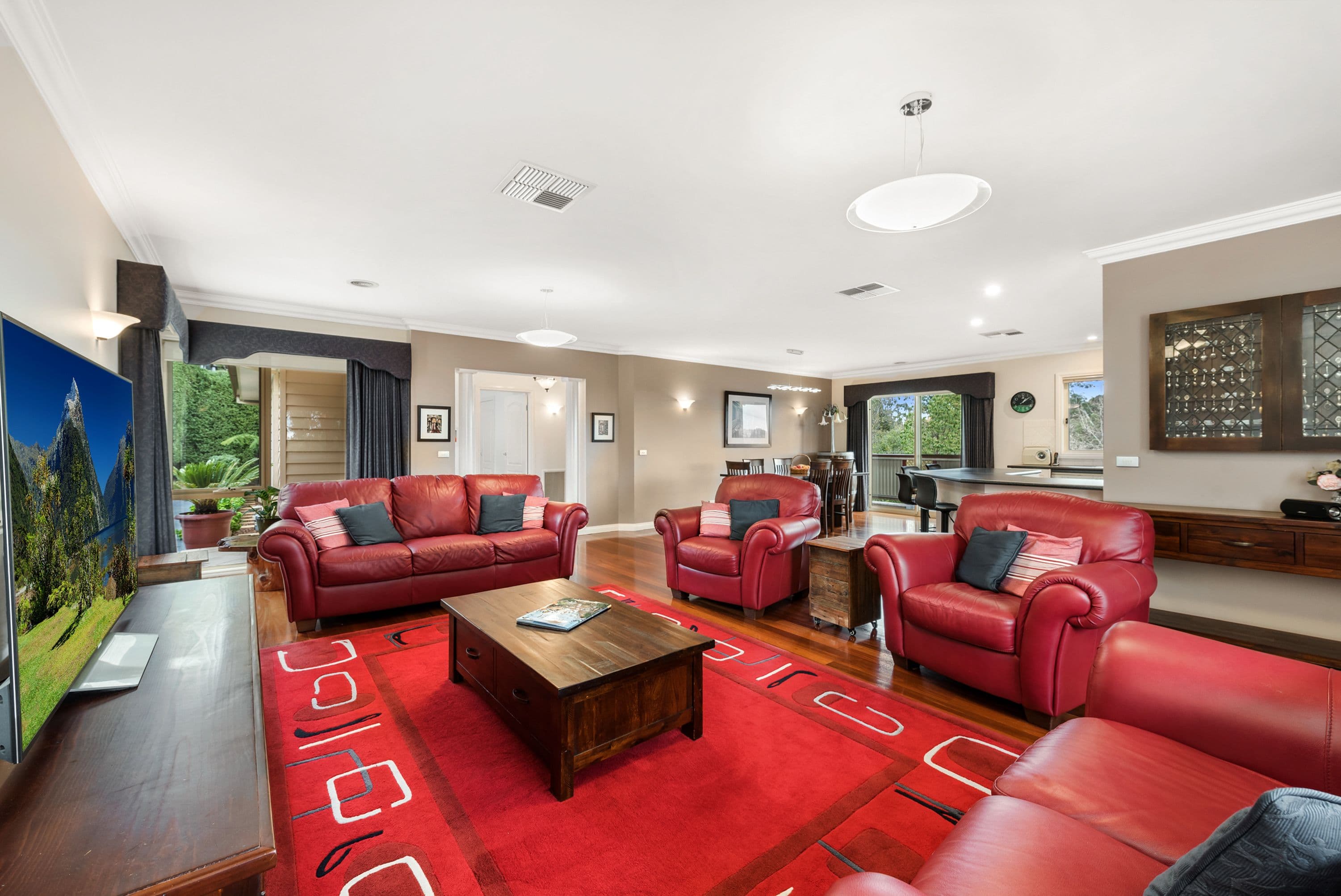 34 Warrabel Road, Ferntree Gully VIC 3156, Ferntree Gully - Thumbnail 2