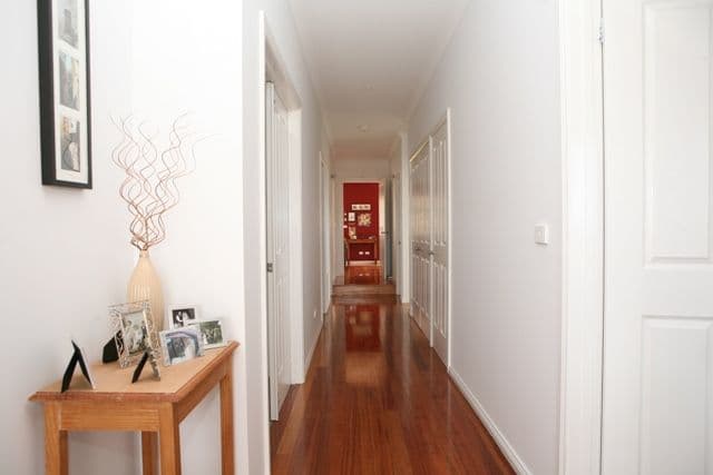 23 Adriana Crescent, WARRNAMBOOL VIC 3280, Warrnambool - Thumbnail 3