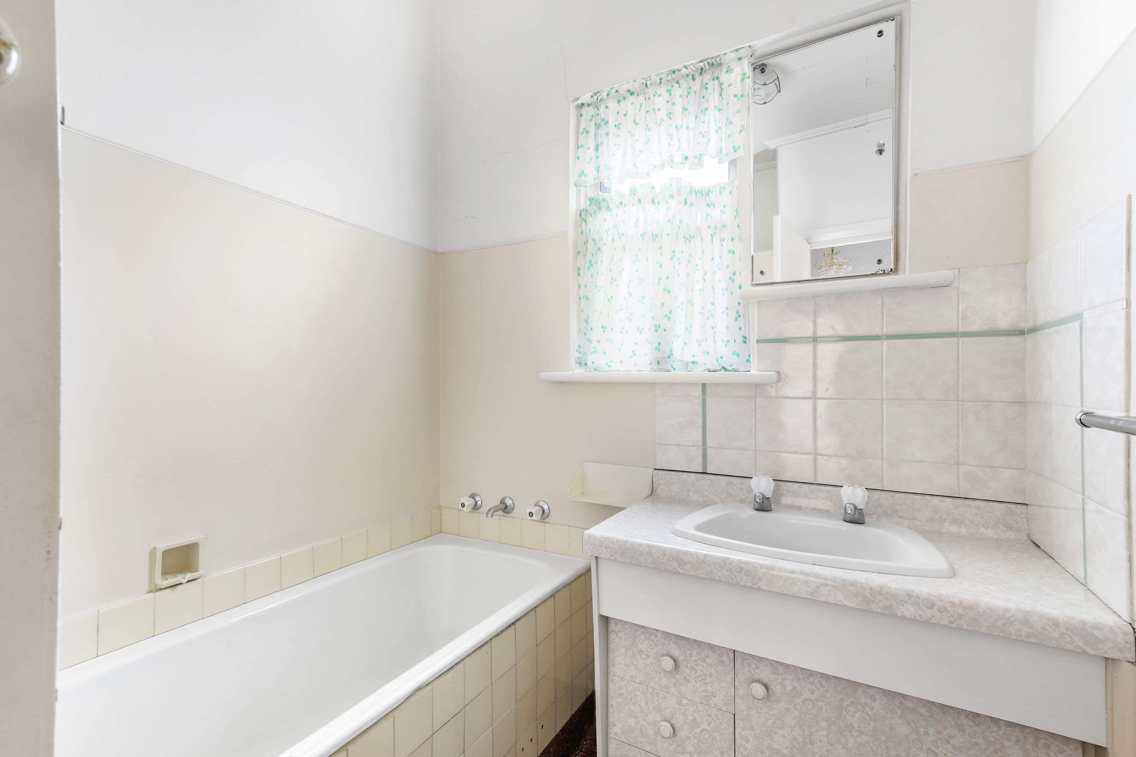 31 Mooringe Avenue, Plympton SA 5038, Plympton - Thumbnail 5