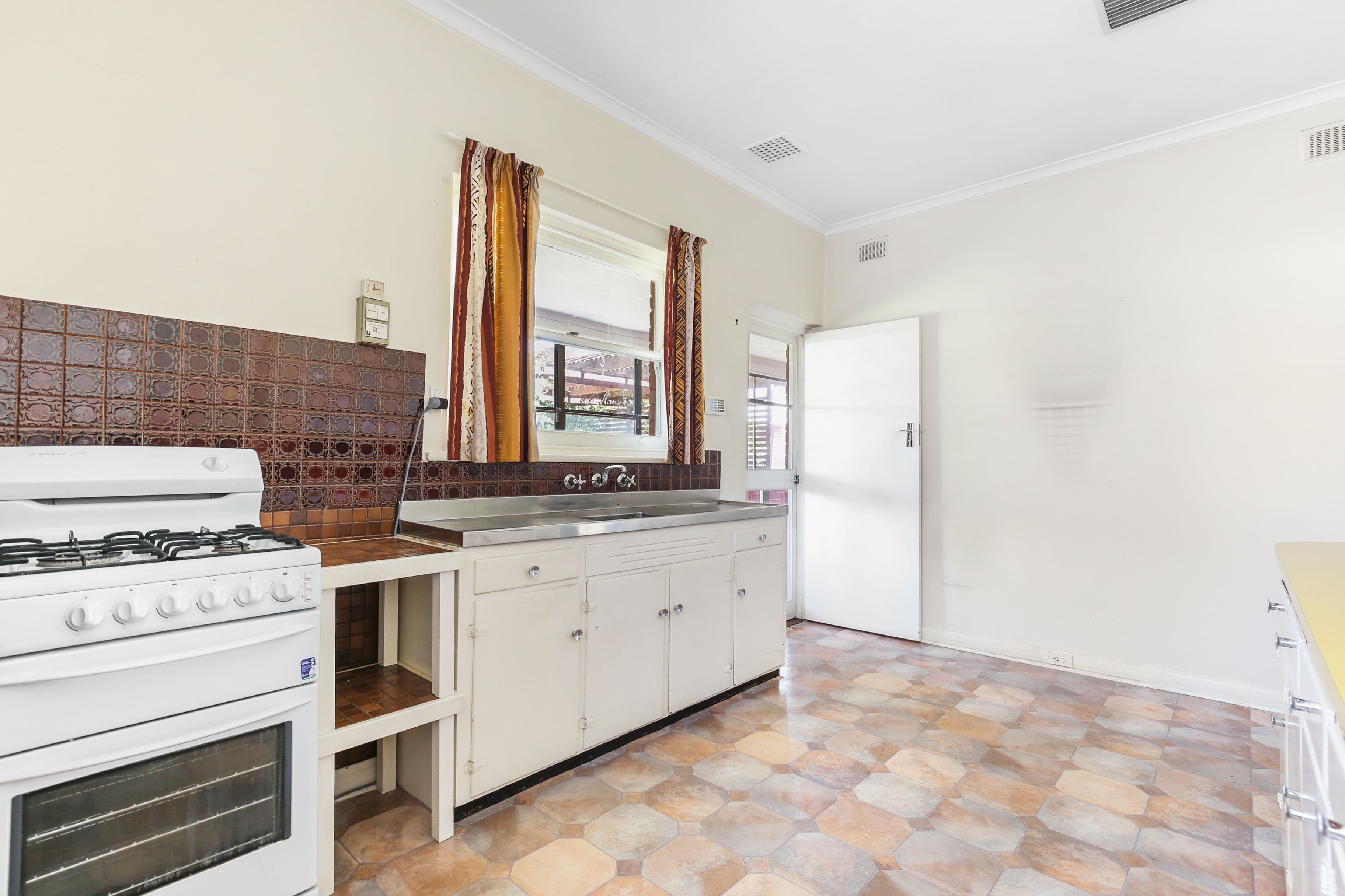31 Mooringe Avenue, Plympton SA 5038, Plympton - Thumbnail 8