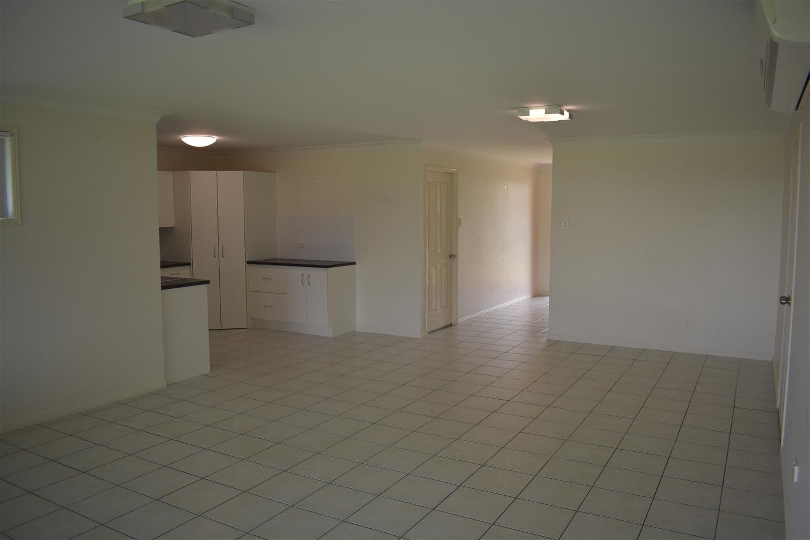13 Riley Drive, Gracemere QLD 4702, Gracemere - Thumbnail 8