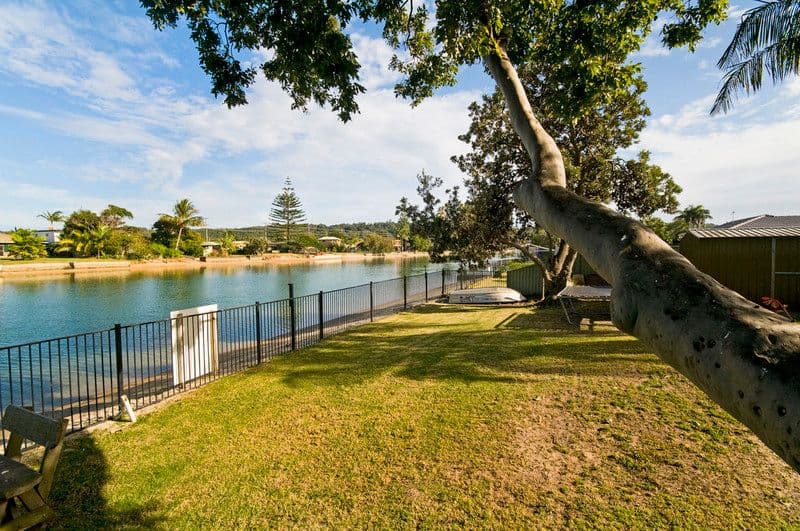 54 Parnki Parade, PALM BEACH QLD 4221, Palm Beach - Thumbnail 7
